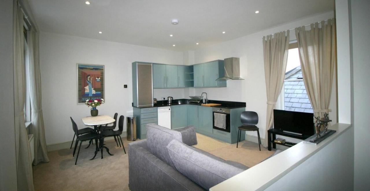 Stylish Light-Filled 1 Bedroom Flat In Hammersmith Londýn Exteriér fotografie